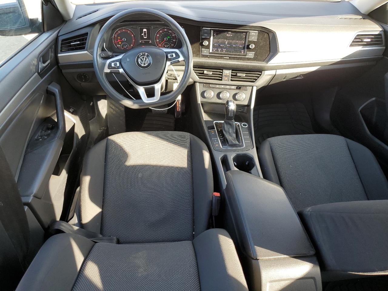 2019 Volkswagen Jetta - Image 8