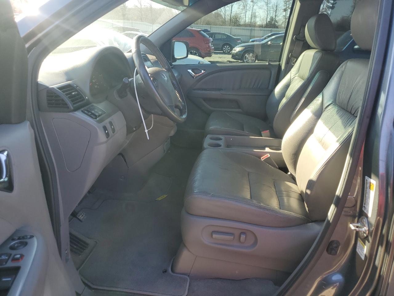 2010 Honda Odyssey - Image 7