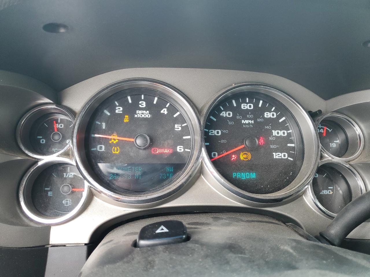 2013 GMC Sierra - Image 9