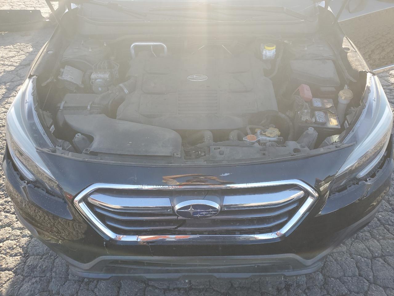 2018 Subaru Outback - Image 12