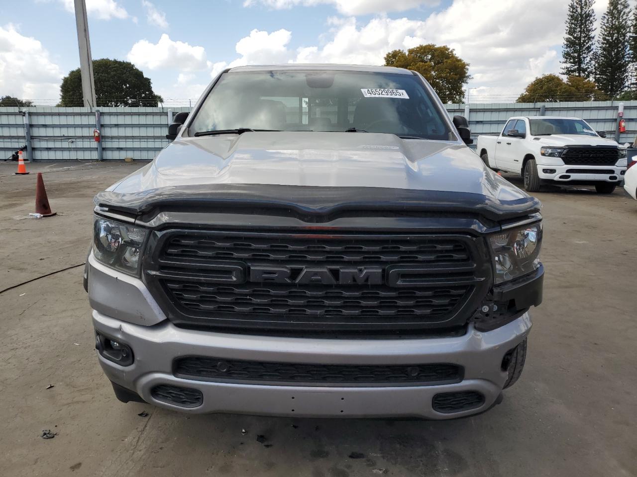 2022 RAM 1500 - Image 5