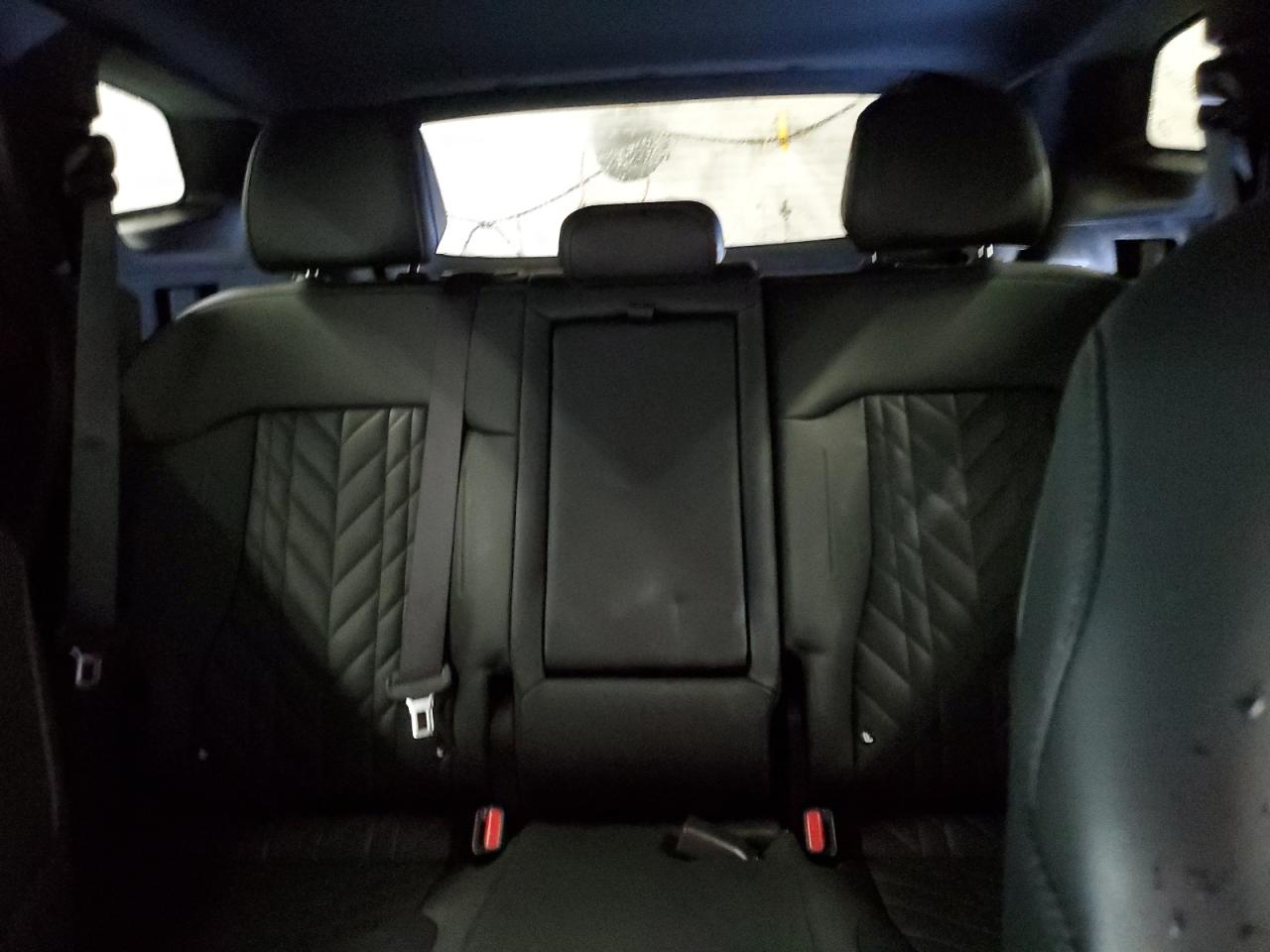 2023 Kia Sportage - Image 10