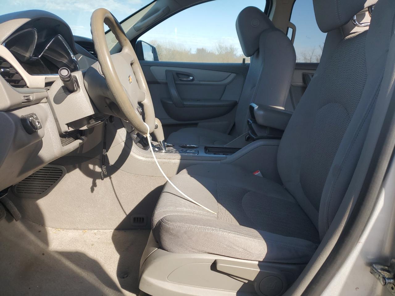 1GNKRFED4EJ126304 2014 Chevrolet Traverse Ls