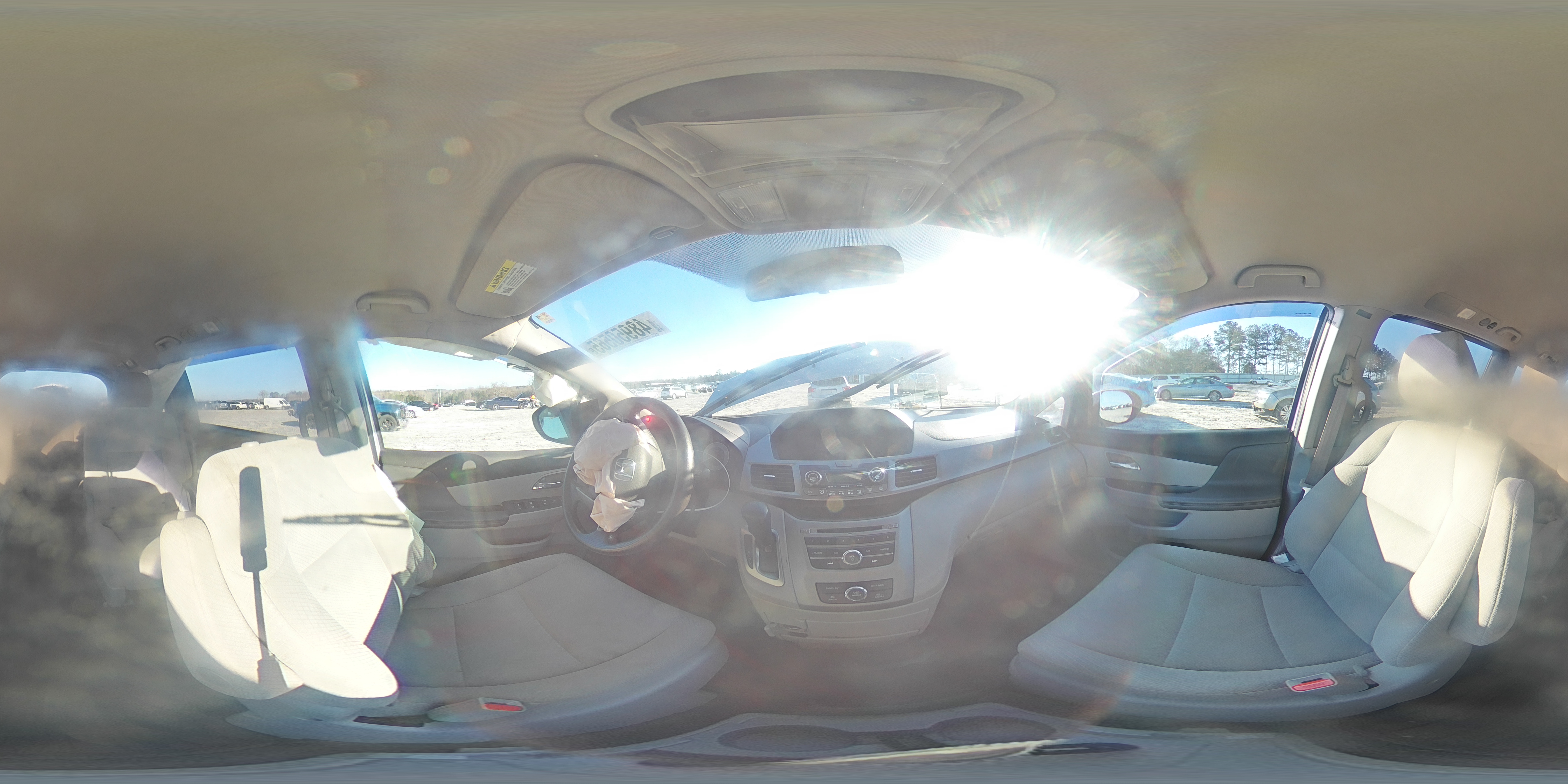 2014 Honda Odyssey - Image 14