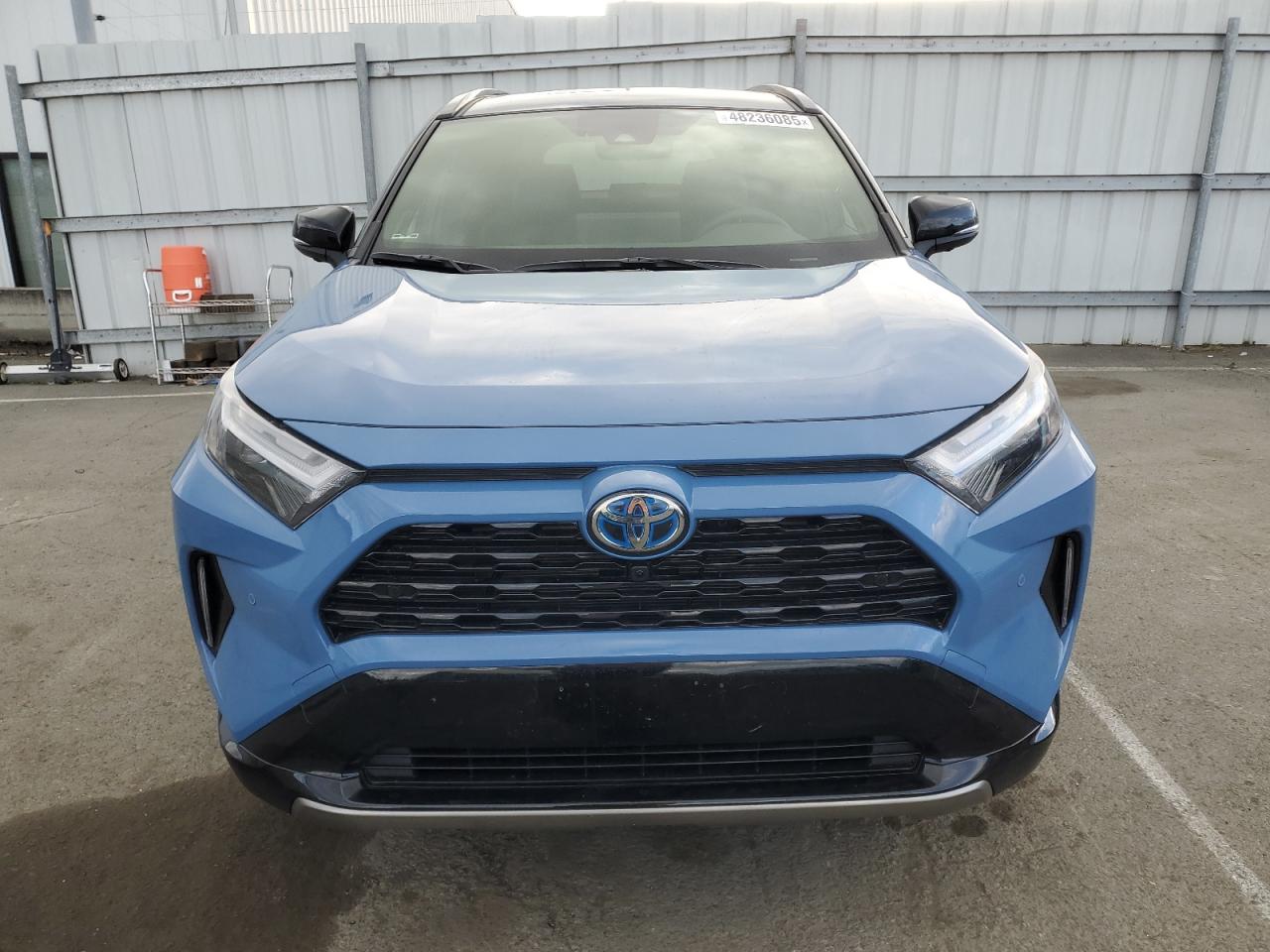 2024 Toyota RAV 4 - Image 5