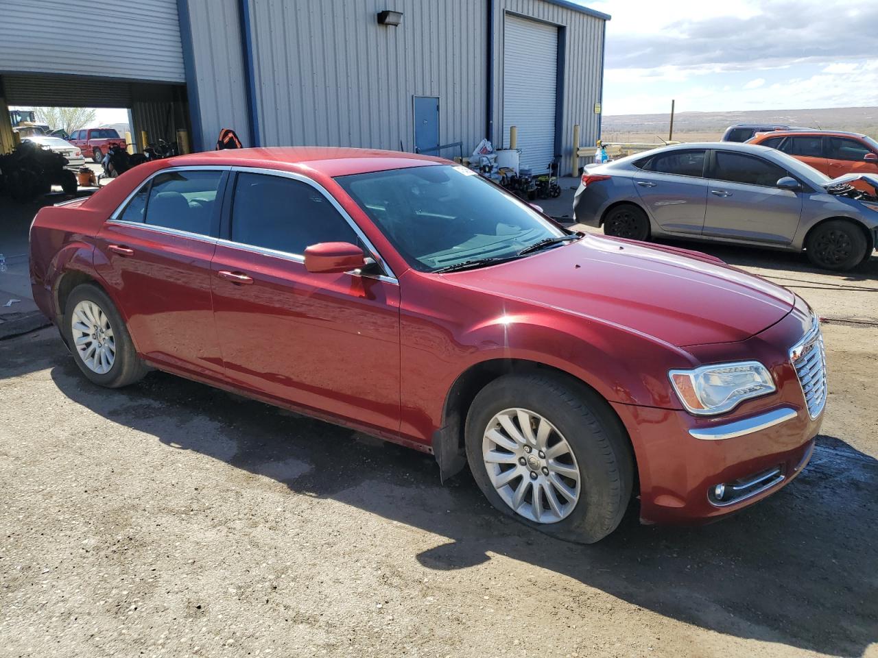 2013 Chrysler 300 - Image 4