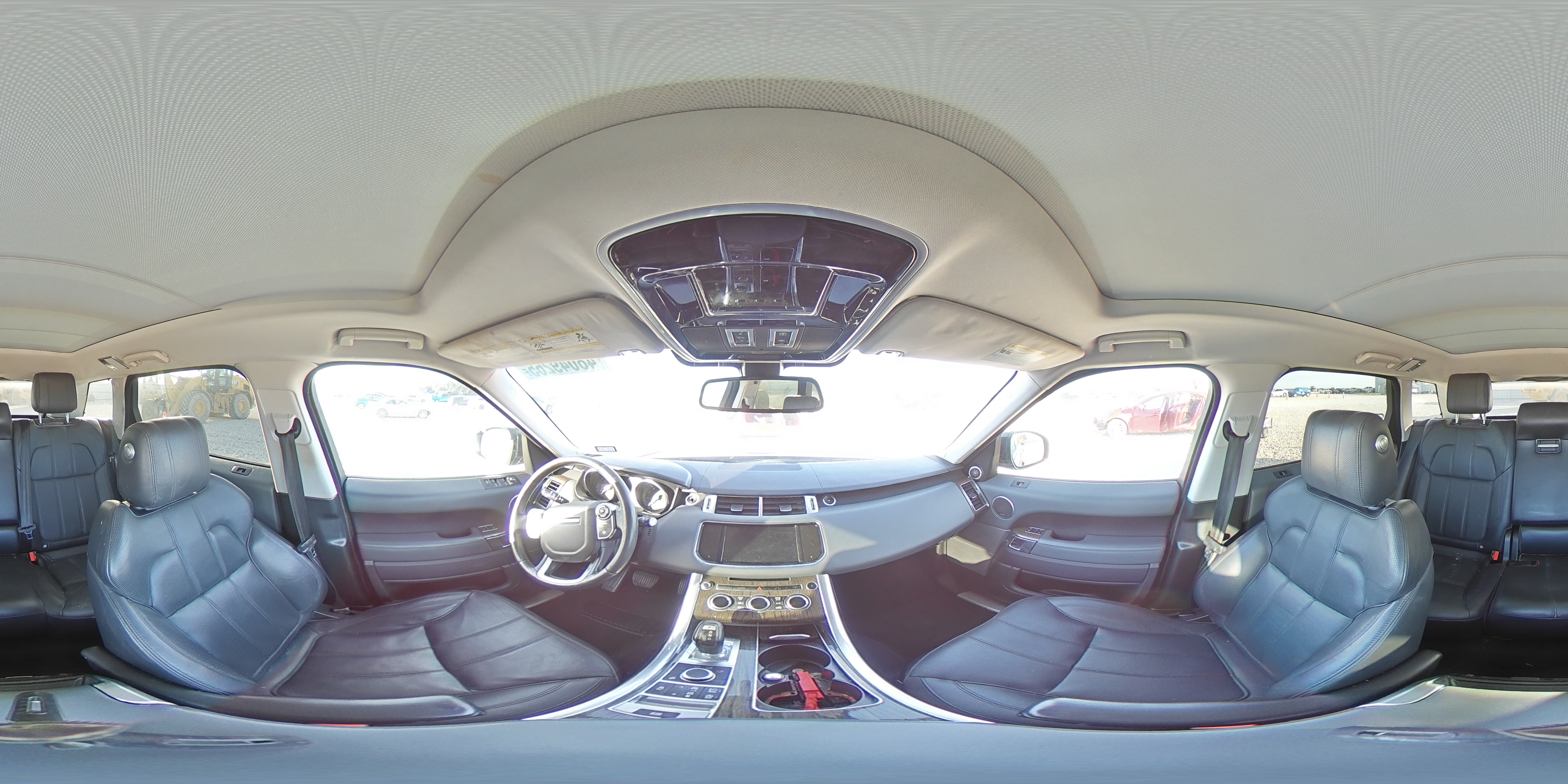 2015 Land Rover Range Rover - Image 13