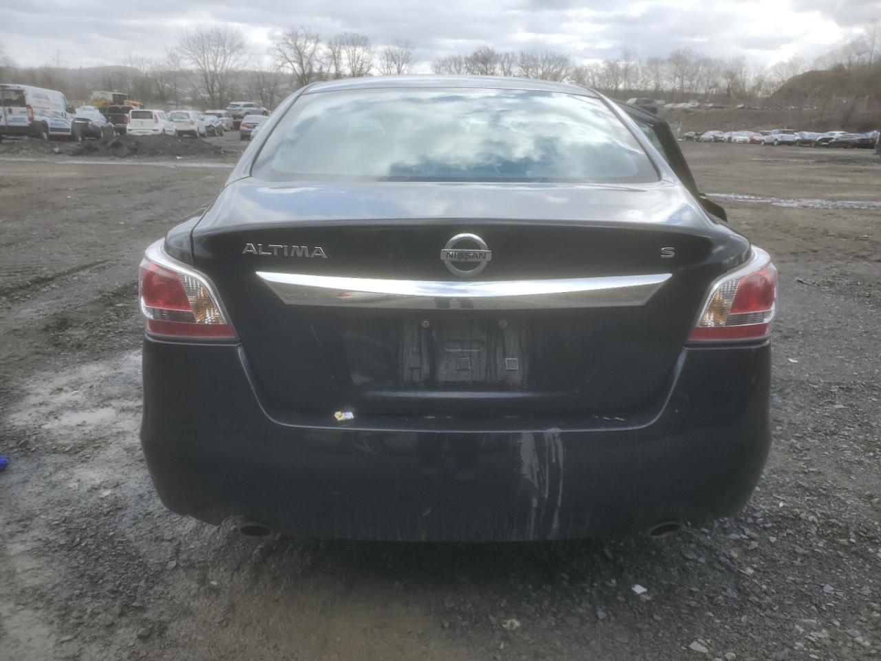 2015 Nissan Altima - Image 6