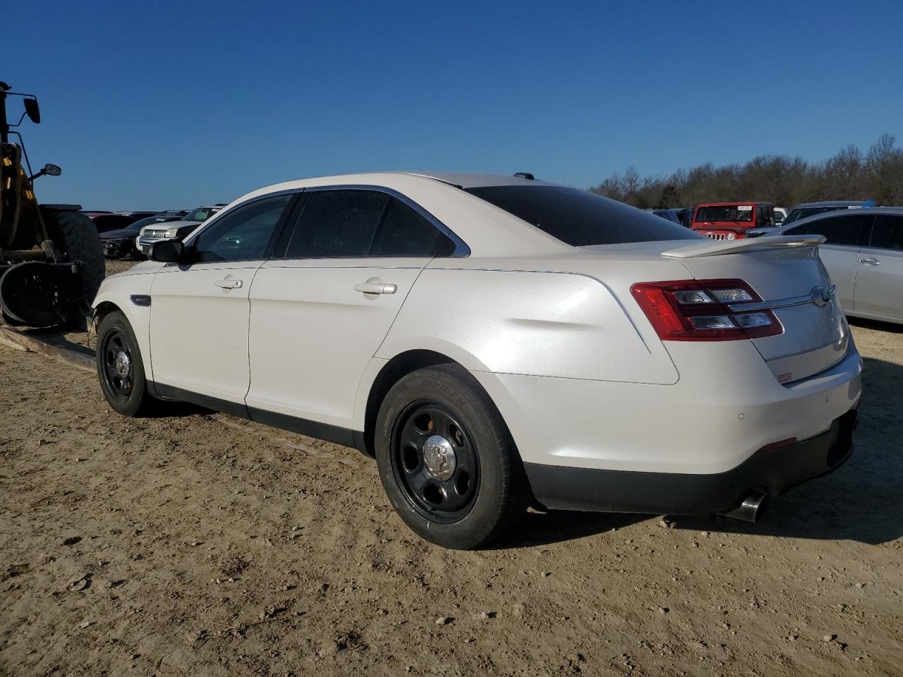 2015 Ford Taurus - Image 2