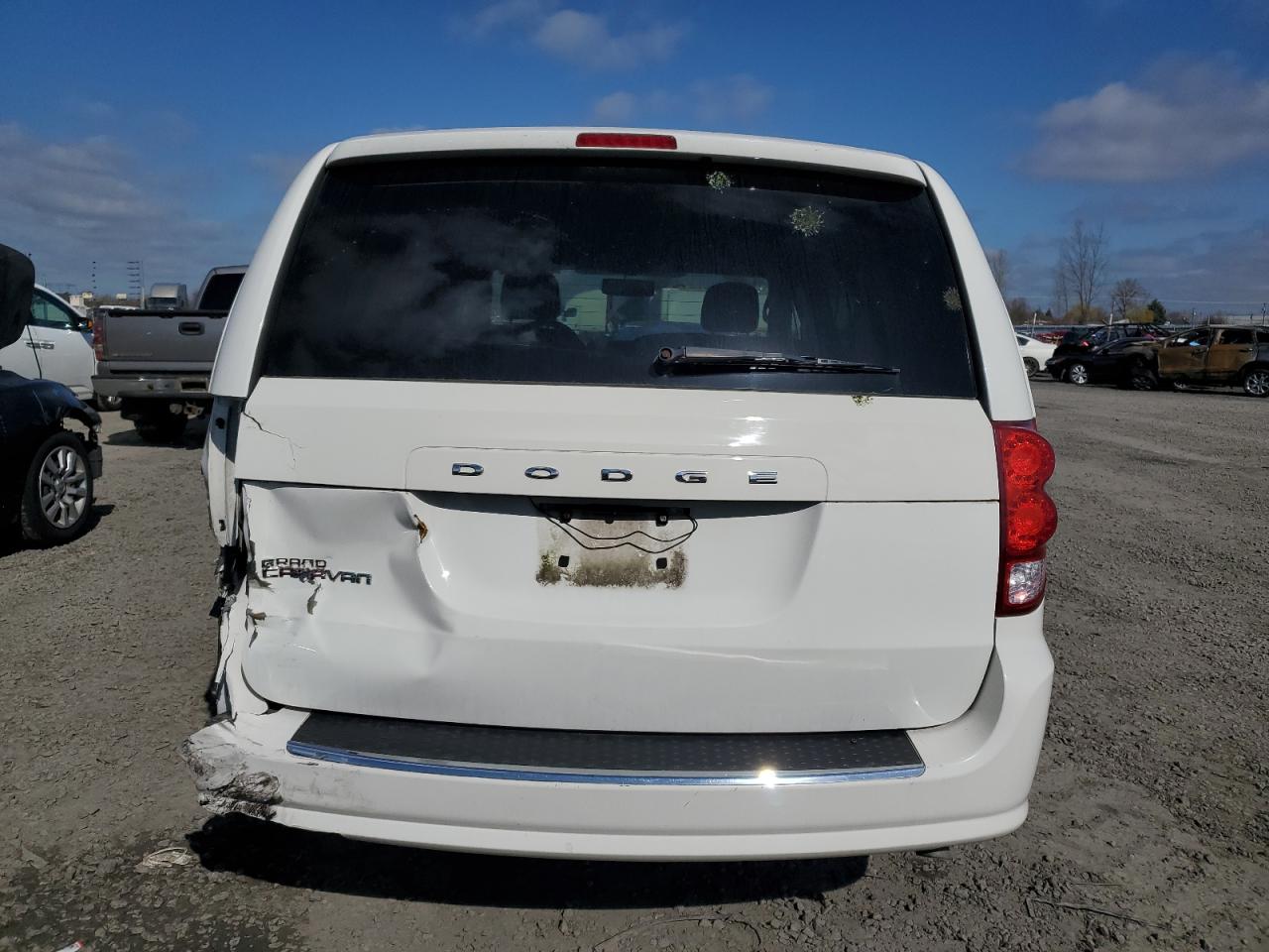 2013 Dodge Caravan - Image 6