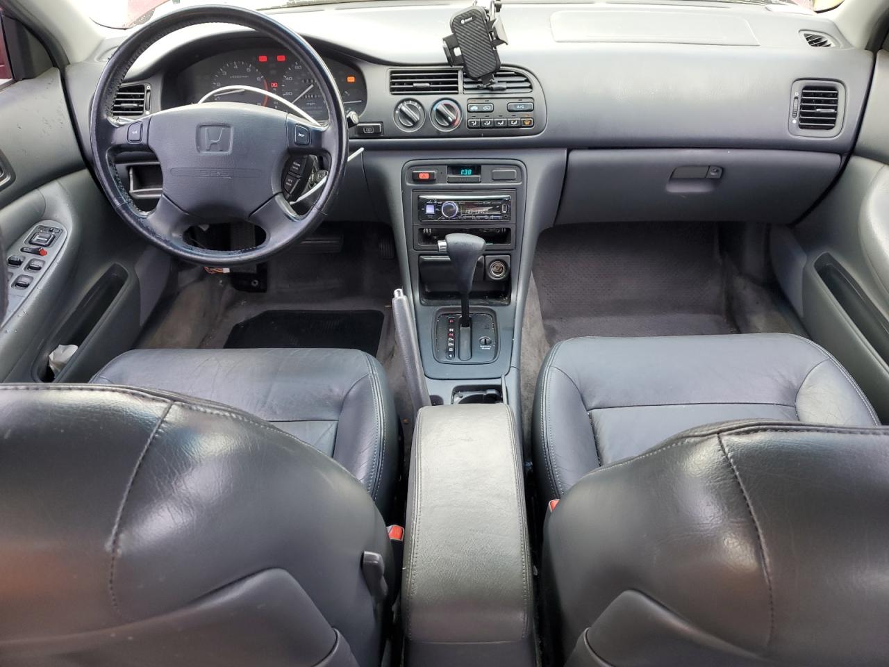 1995 Honda Accord - Image 8