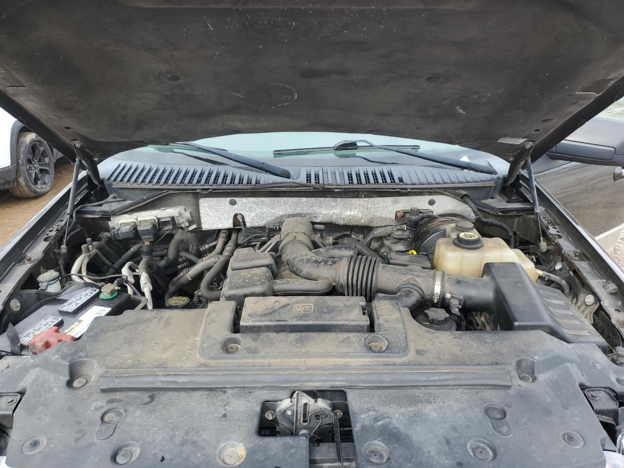 2008 Ford Expedition - Image 12