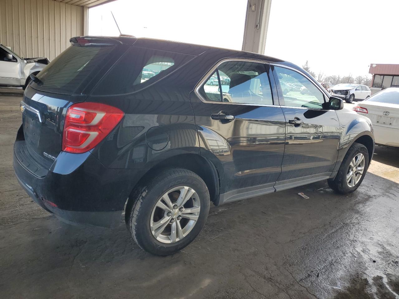 2016 Chevrolet Equinox - Image 3