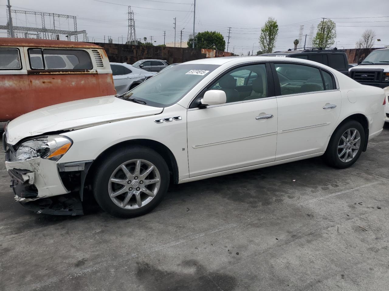 2007 Buick Lucerne Cxl for Sale in Wilmington, CA - Front End