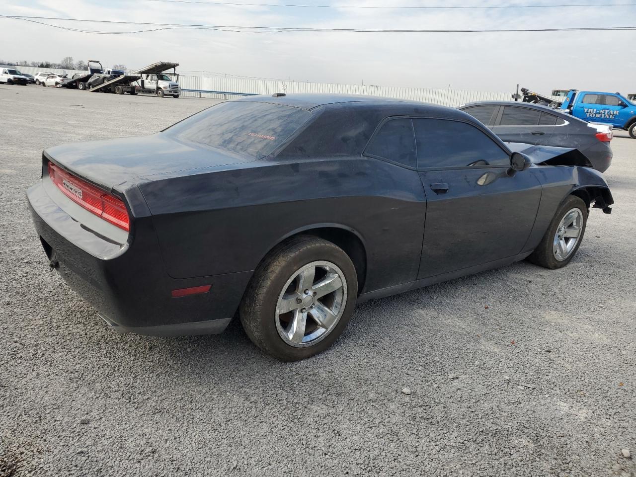 2014 Dodge Challenger - Image 3
