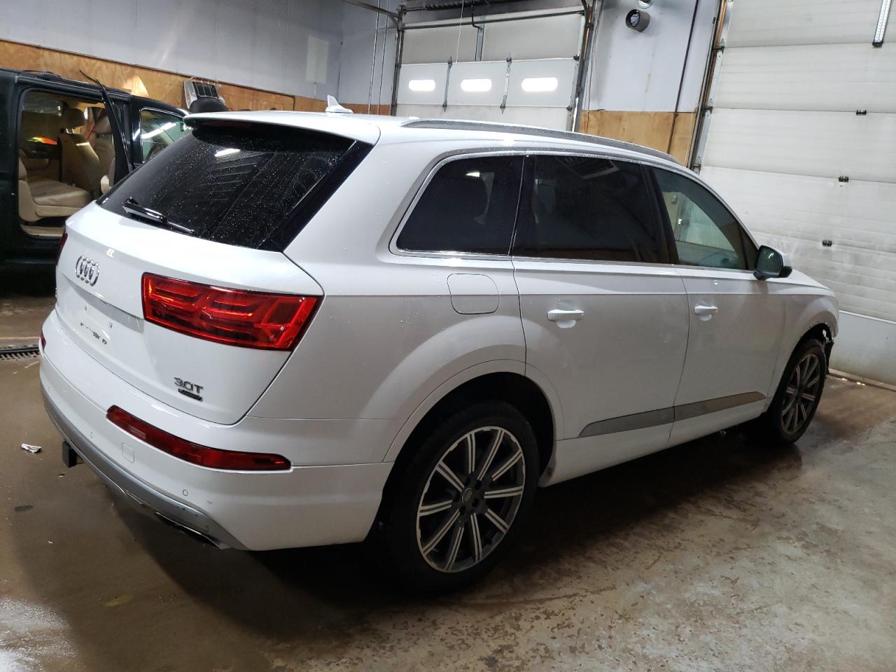 2018 Audi Q7 - Image 3