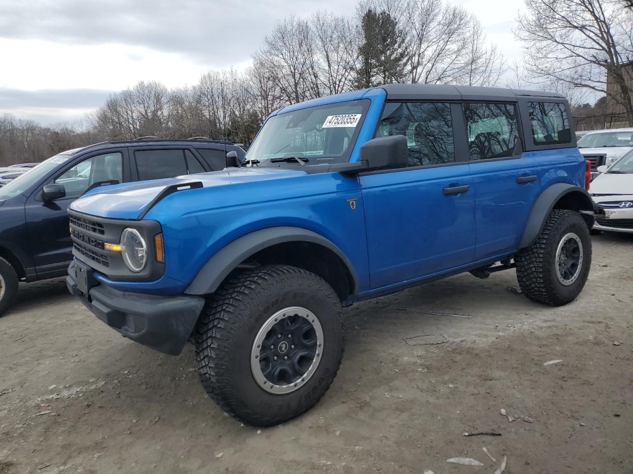 2023 Ford Bronco Base for Sale in North Billerica, MA - Minor Dent/Scratches