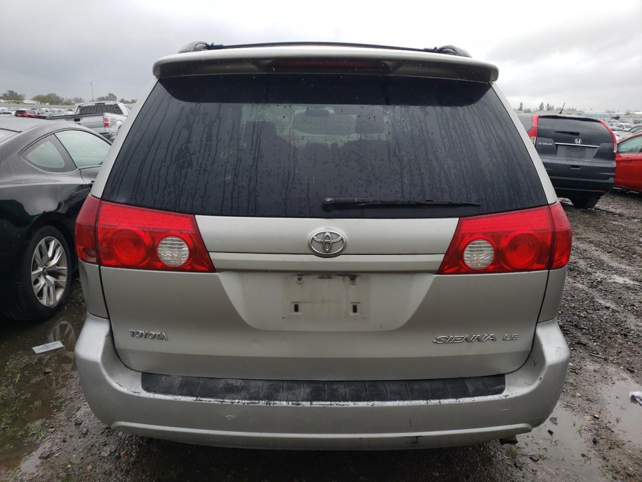 2006 Toyota Sienna - Image 6