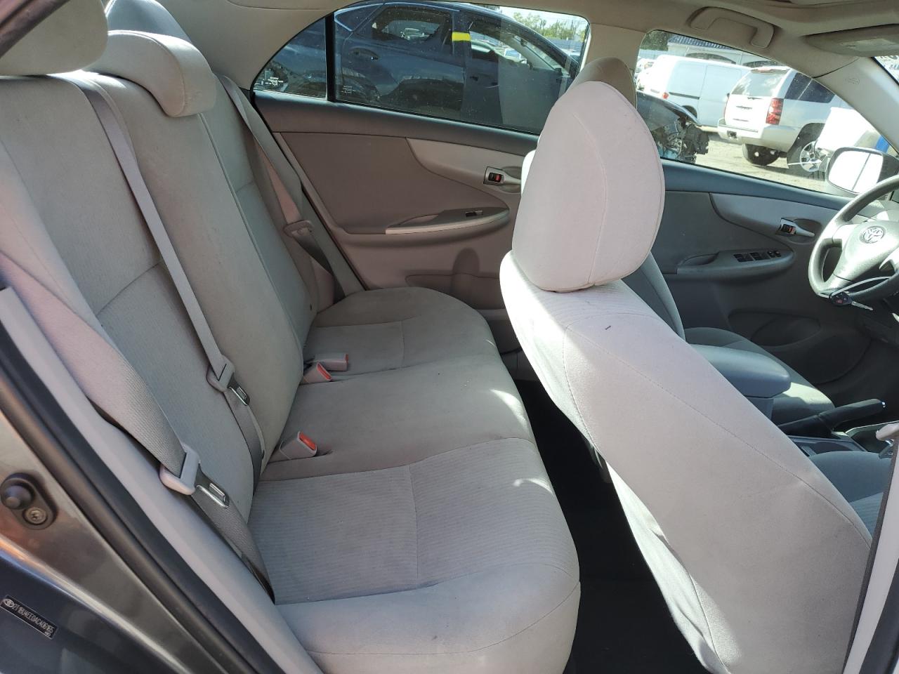 2010 Toyota Corolla - Image 10