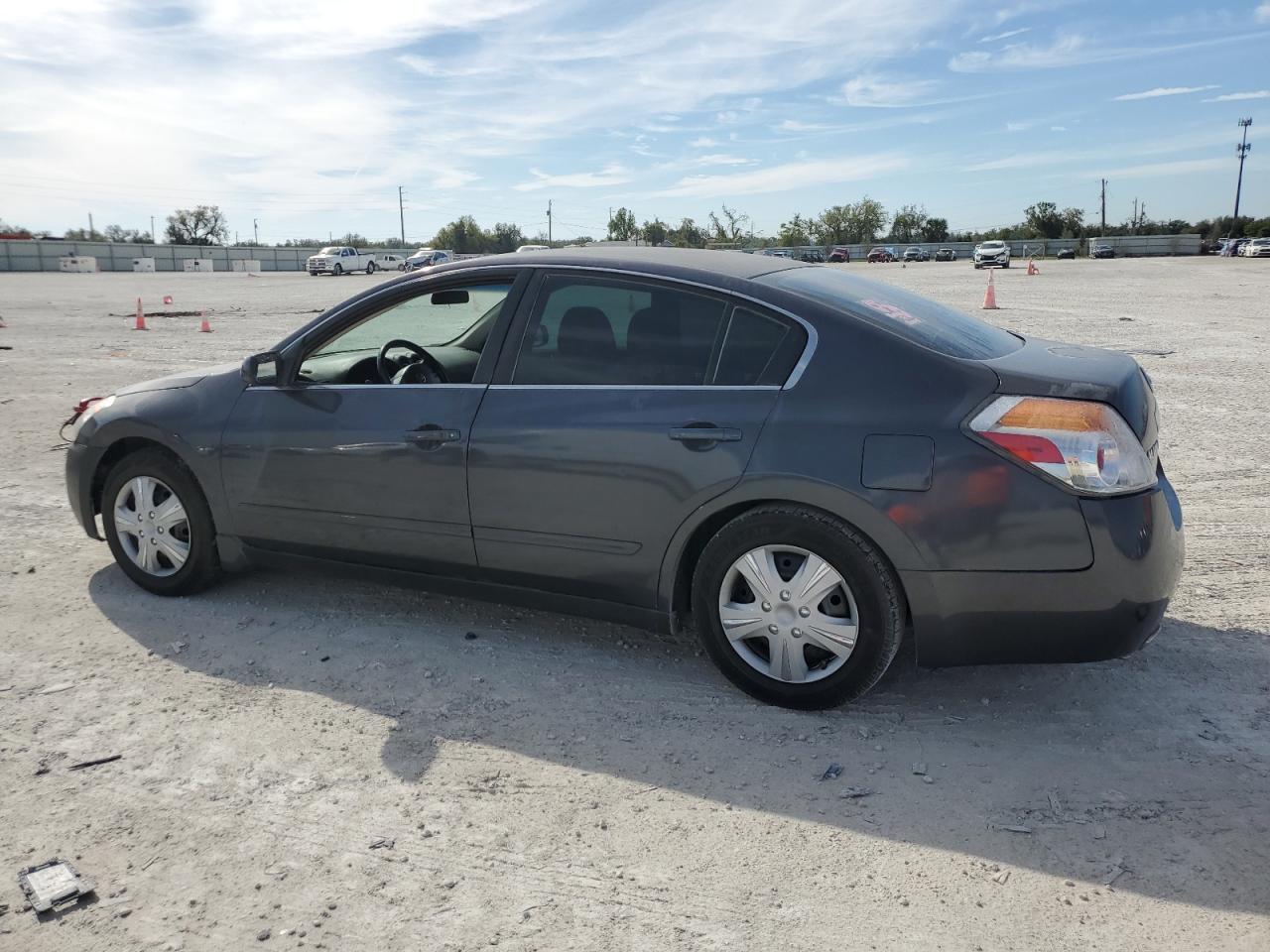 2007 Nissan Altima - Image 2