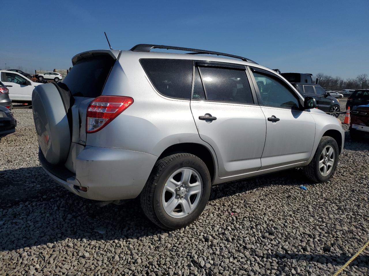 2011 Toyota RAV 4 - Image 3