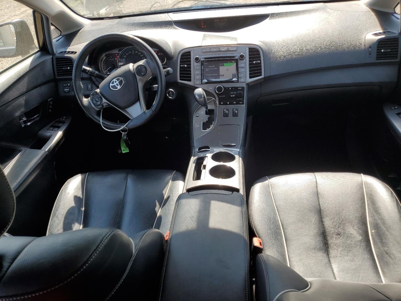 2015 Toyota Venza - Image 8