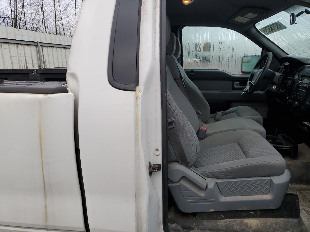 2014 Ford F-150 - Image 10