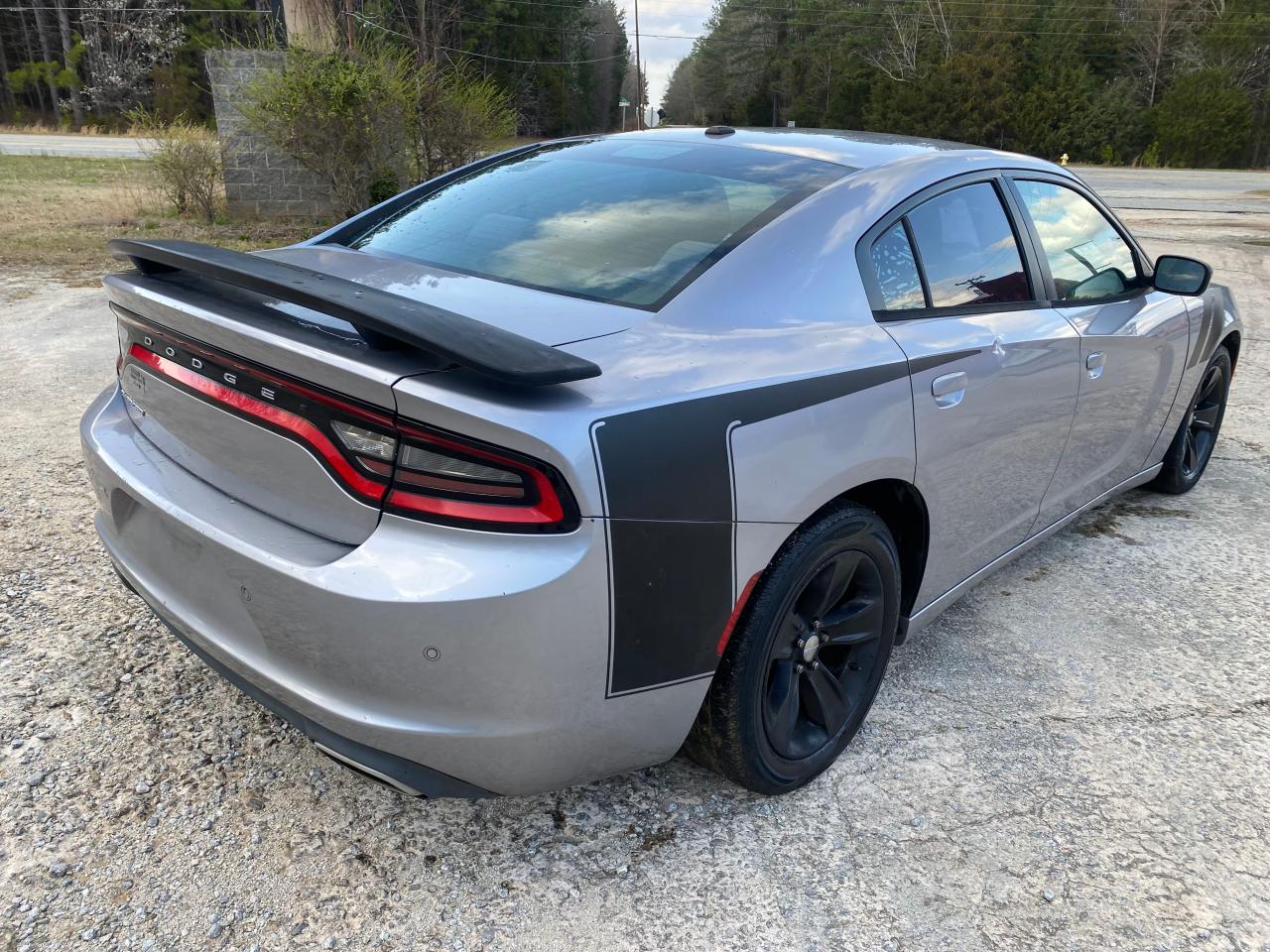 2016 Dodge Charger - Image 4