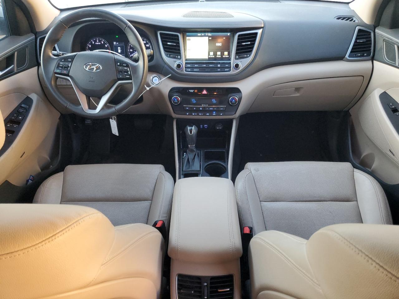 2017 Hyundai Tucson - Image 8