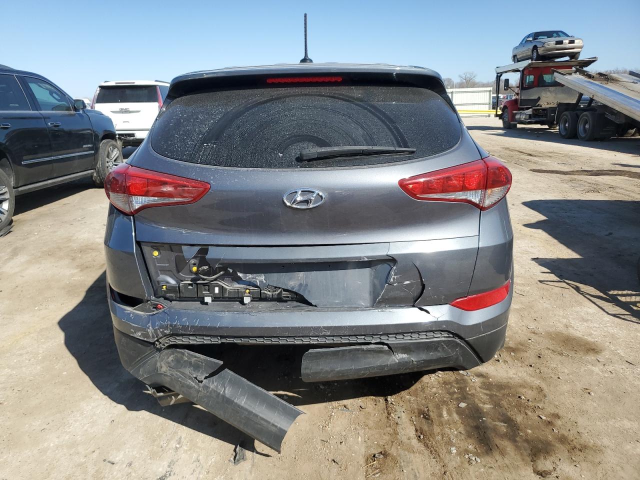 2016 Hyundai Tucson - Image 6