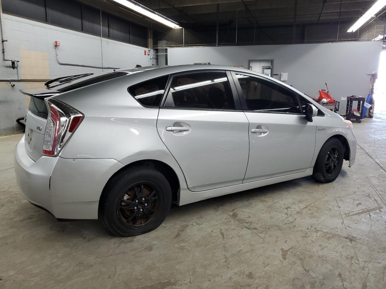 2015 Toyota Prius - Image 3