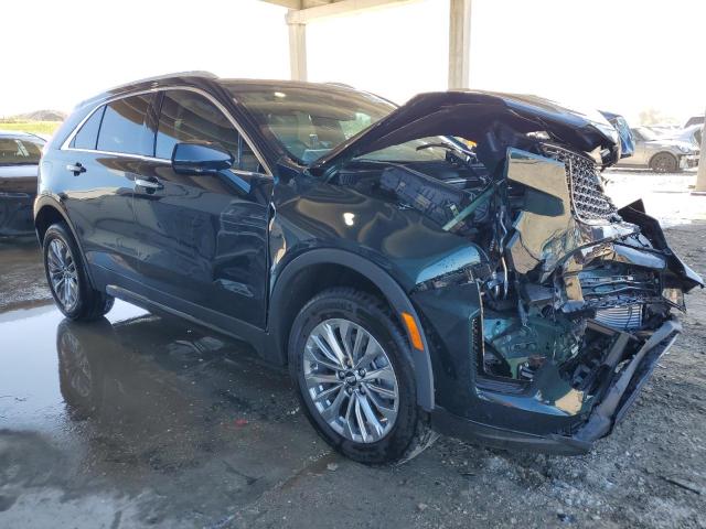  CADILLAC XT4 2024 Зеленый