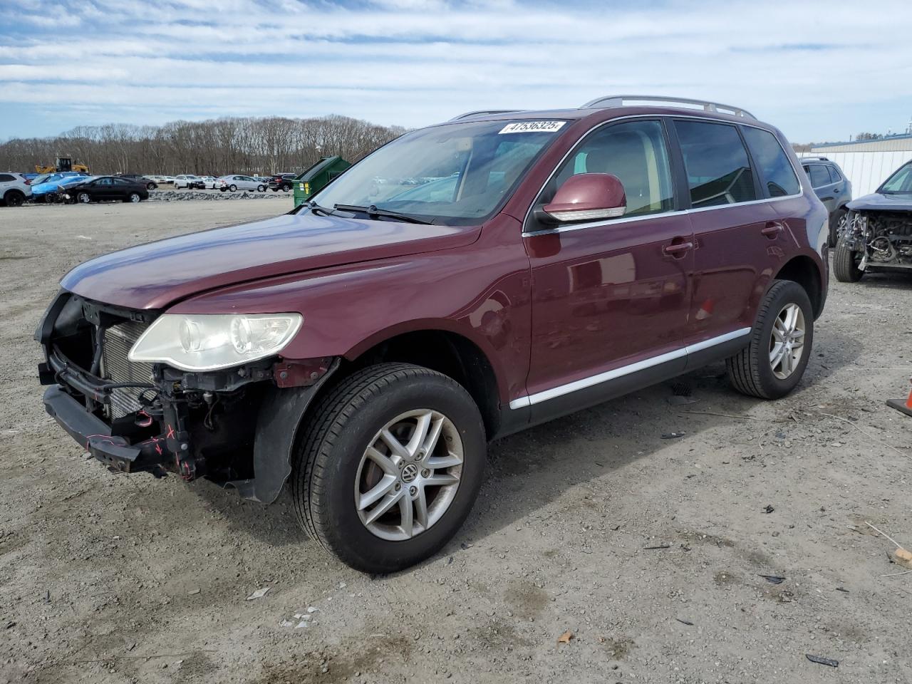 2009 Volkswagen Touareg - Image 1