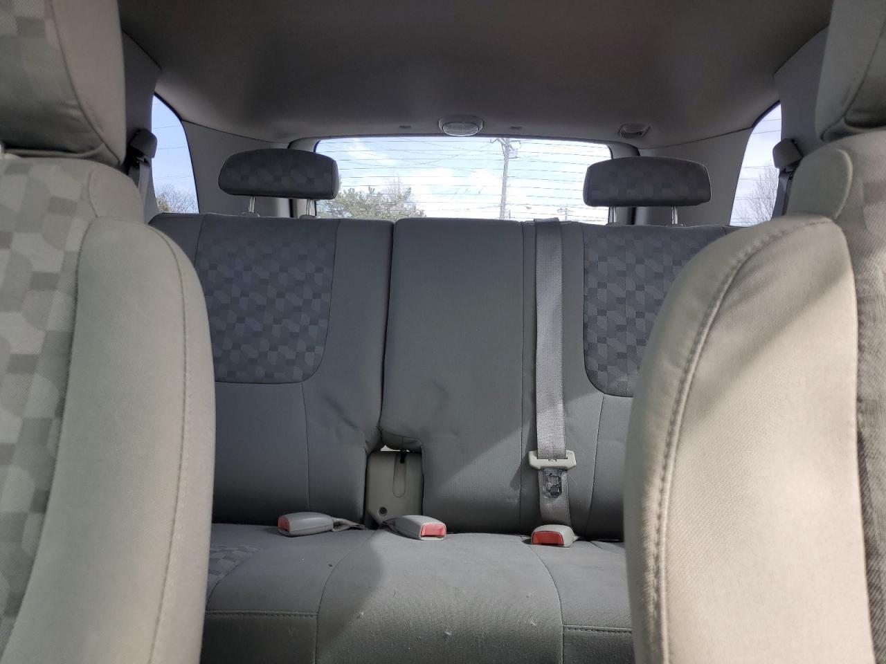 2009 Chevrolet Equinox - Image 10