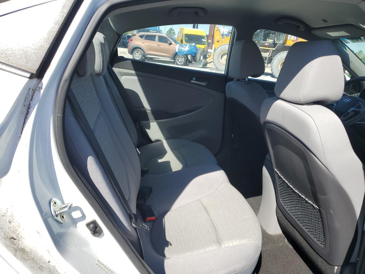 2017 Hyundai Accent - Image 10