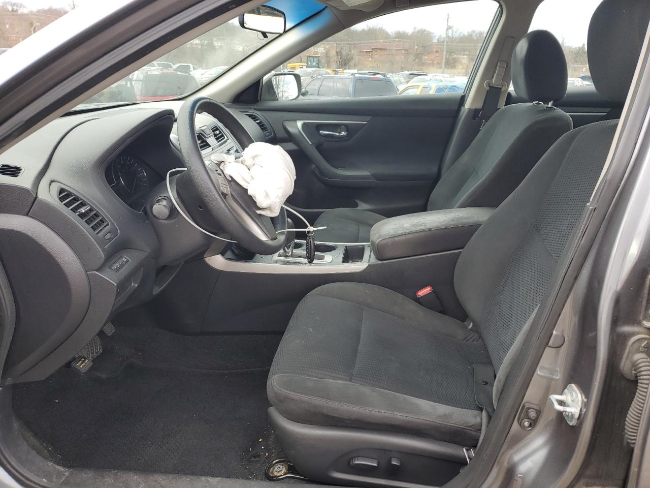 2015 Nissan Altima - Image 7