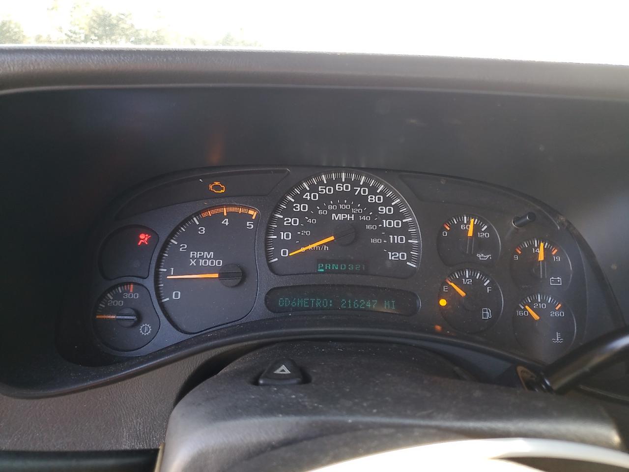 2003 GMC Sierra - Image 9
