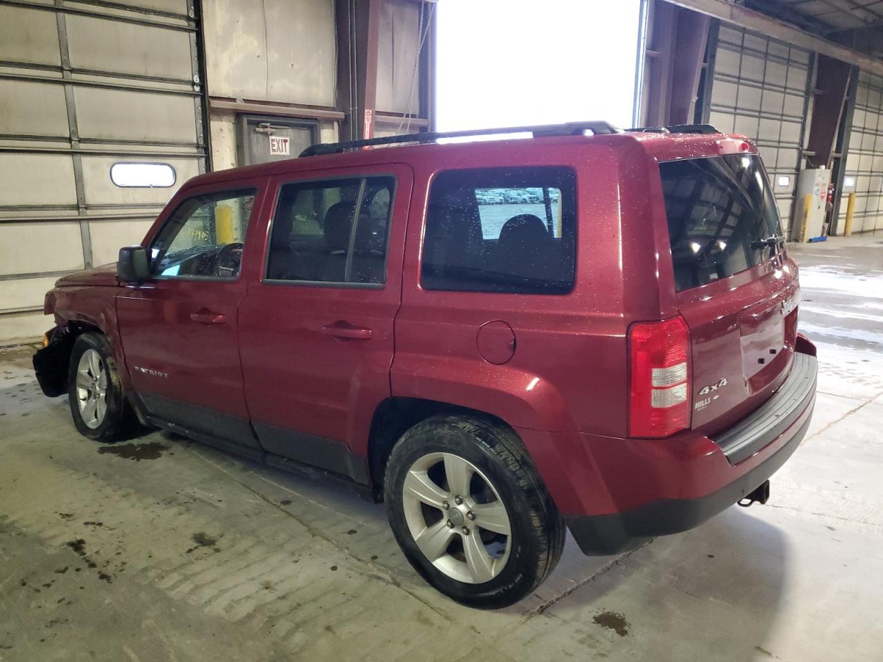 2013 Jeep Liberty (Patriot) - Image 2
