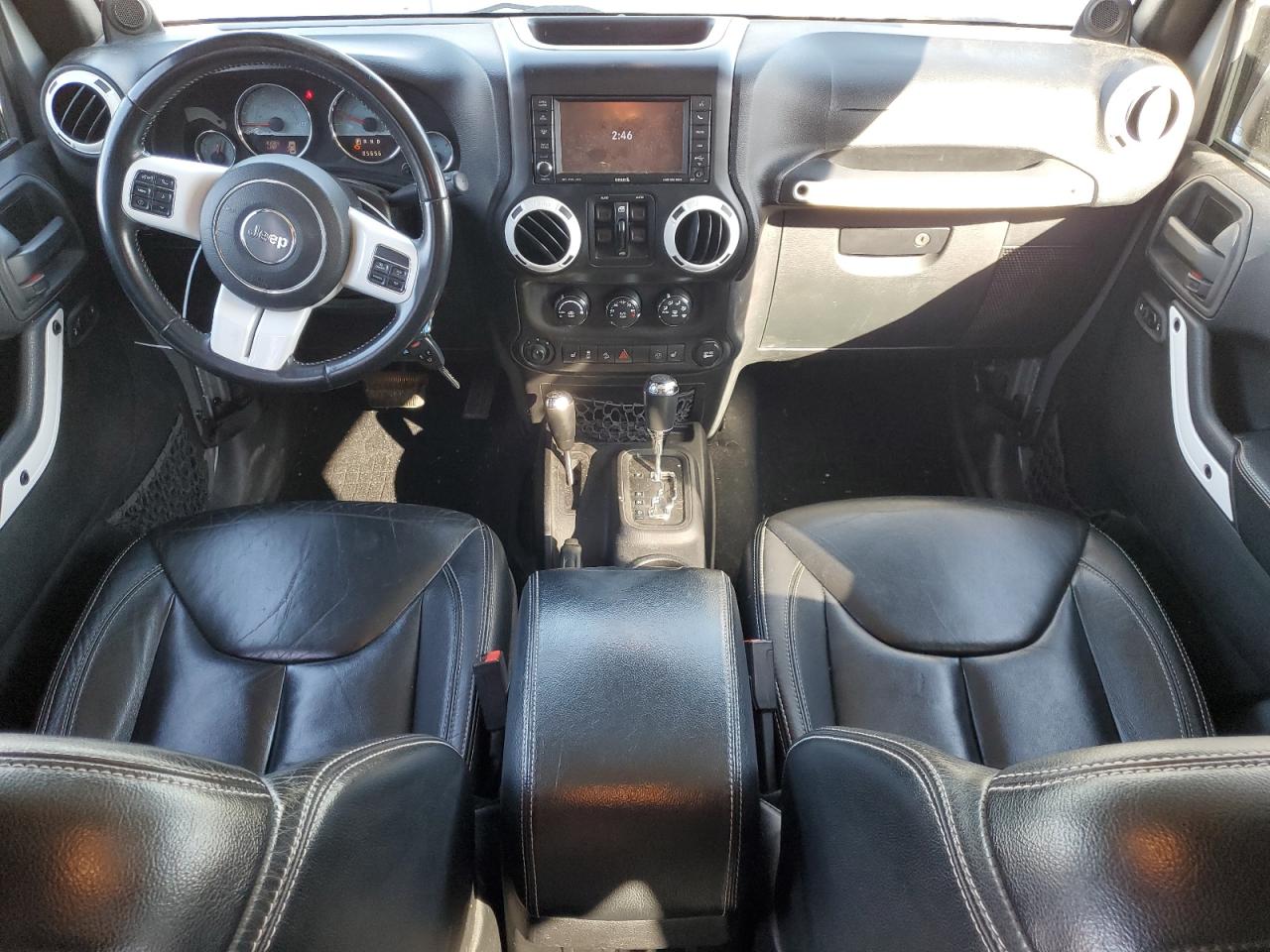 2014 Jeep Wrangler - Image 8