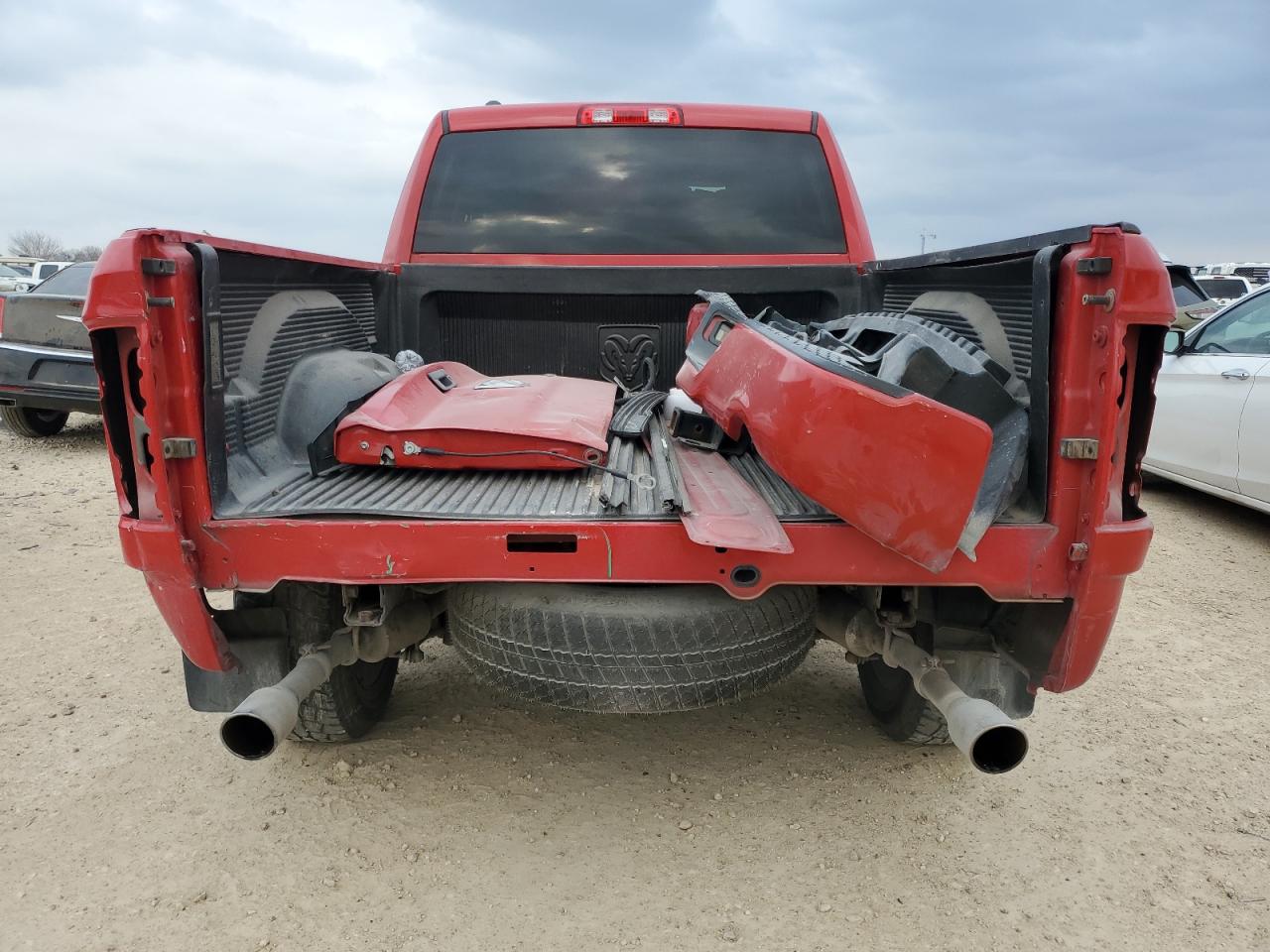 2014 RAM 1500 - Image 6
