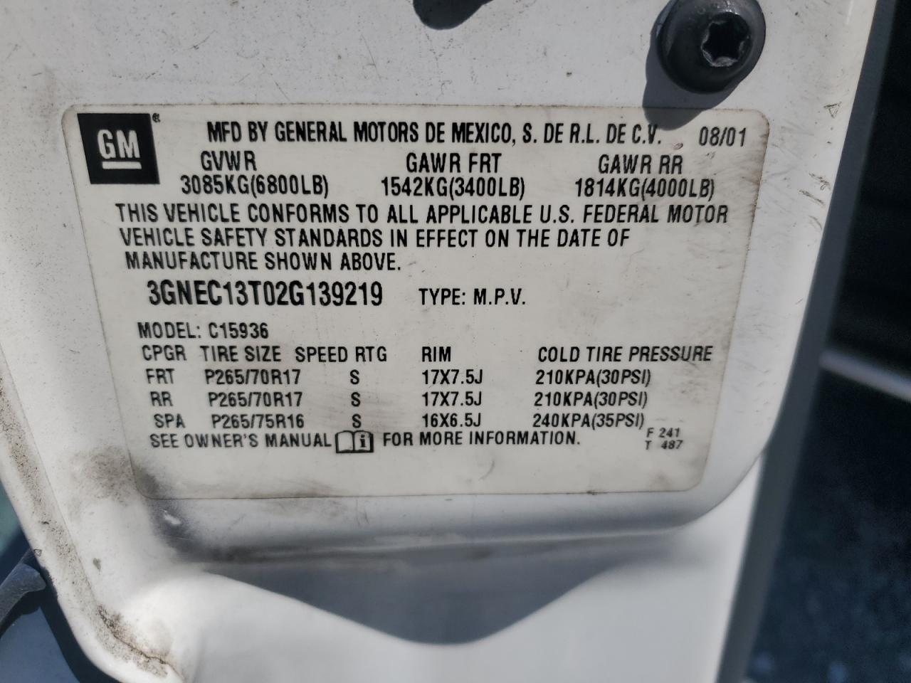 2002 Chevrolet Avalanche - Image 14