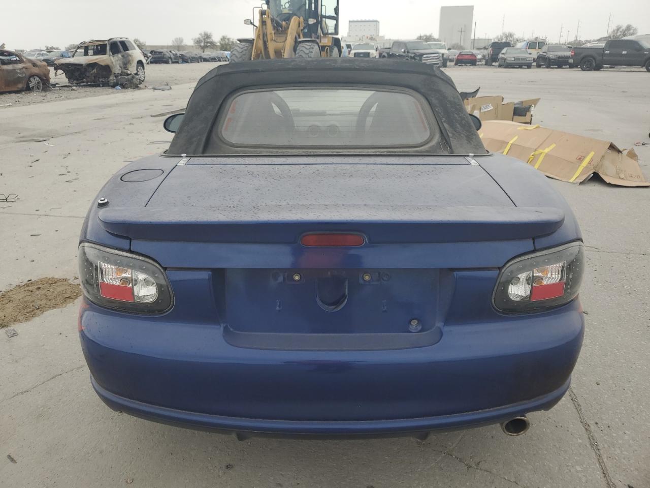 2005 Mazda MX-5 - Image 6