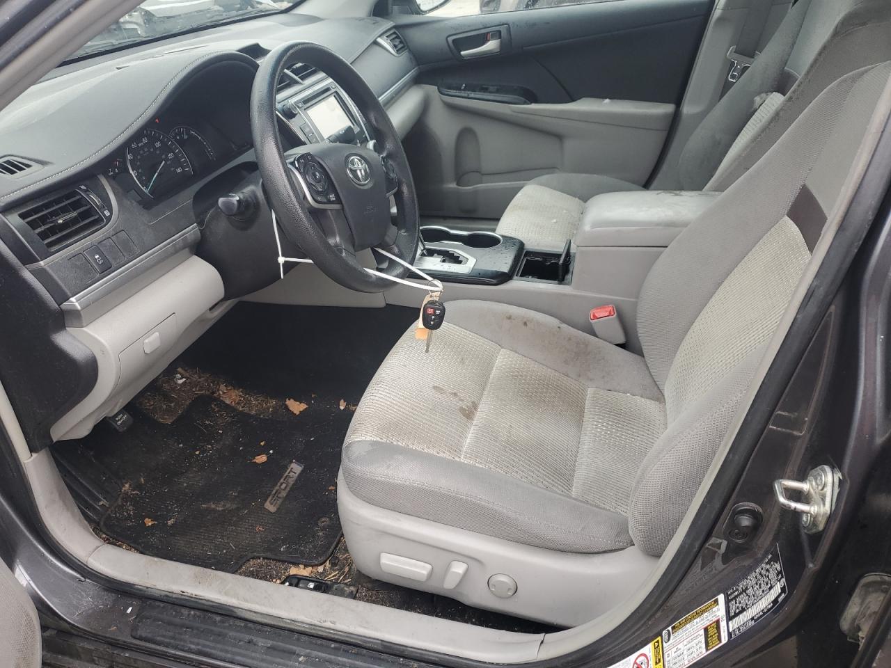 2014 Toyota Camry - Image 7