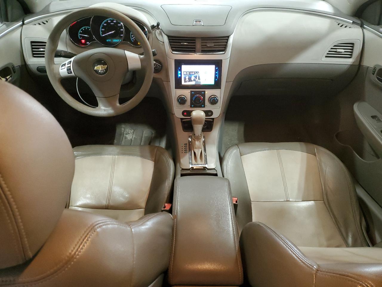 2011 Chevrolet Malibu - Image 8