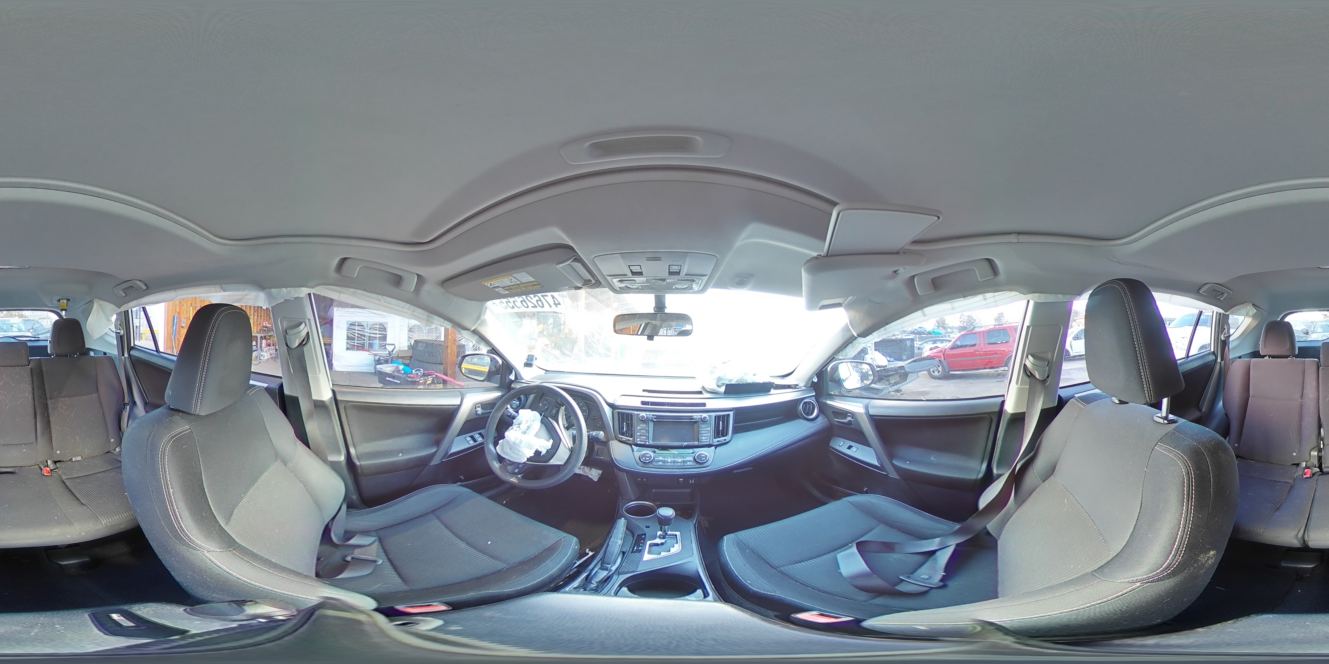 2014 Toyota RAV 4 - Image 13