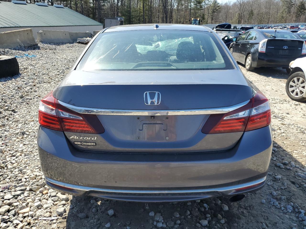 2017 Honda Accord - Image 6