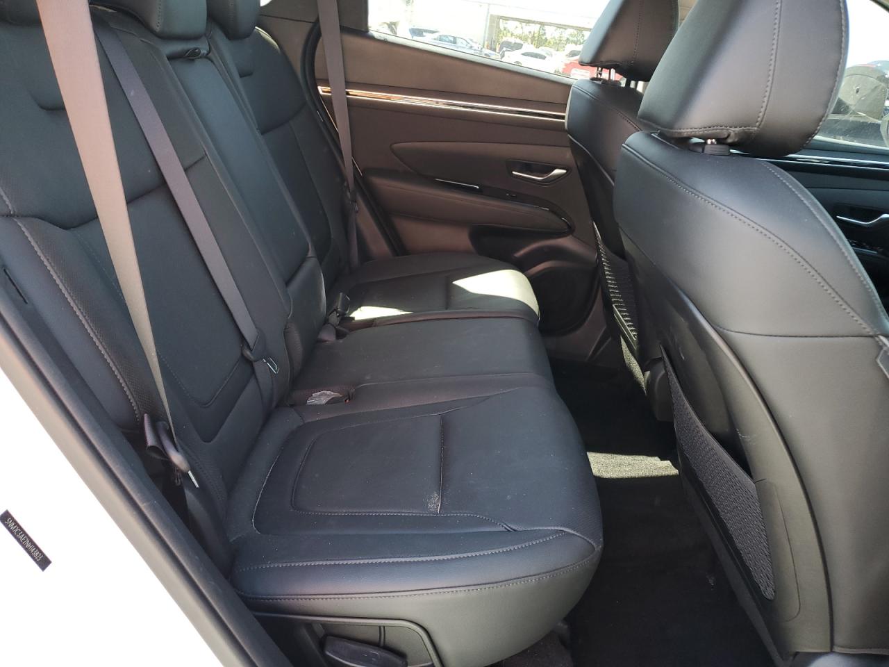 2022 Hyundai Tucson - Image 11
