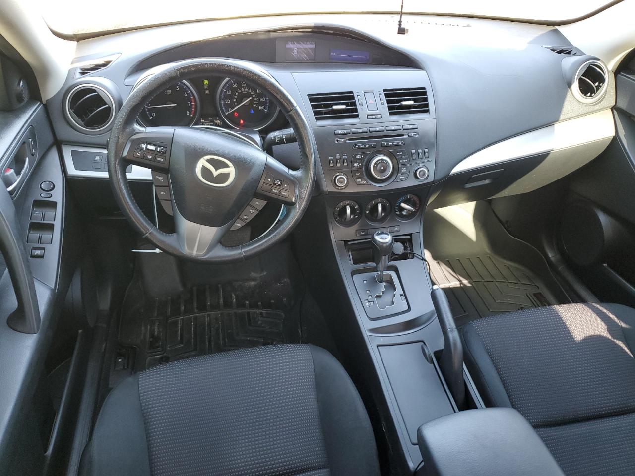 2012 Mazda 3 - Image 8