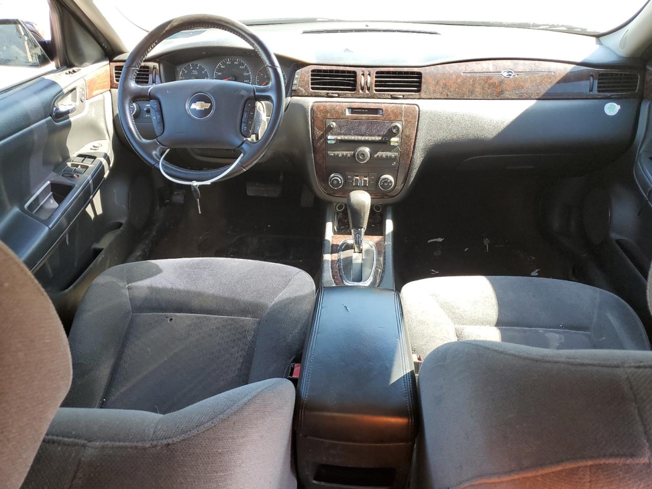 2014 Chevrolet Impala - Image 8