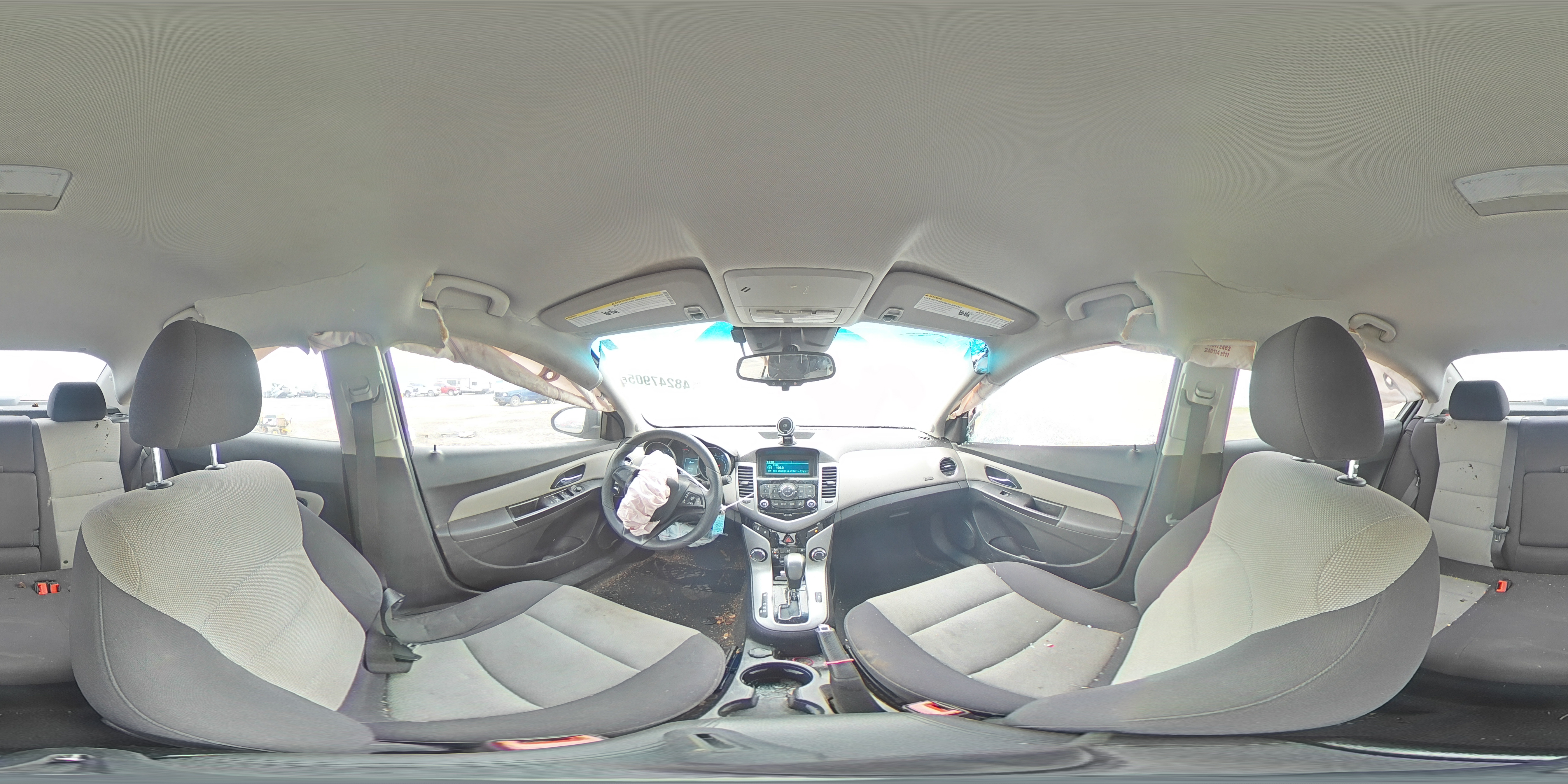 2014 Chevrolet Cruze - Image 13